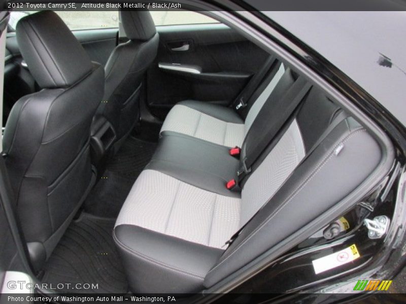 Attitude Black Metallic / Black/Ash 2012 Toyota Camry SE