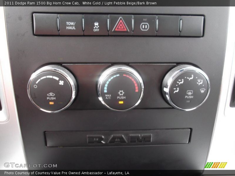 White Gold / Light Pebble Beige/Bark Brown 2011 Dodge Ram 1500 Big Horn Crew Cab