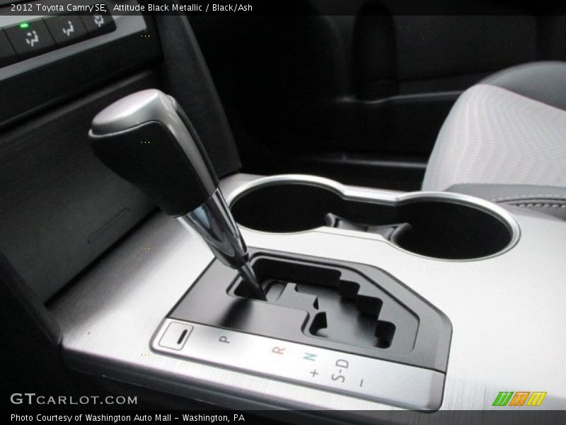 Attitude Black Metallic / Black/Ash 2012 Toyota Camry SE