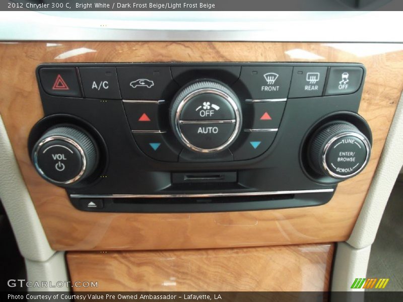 Bright White / Dark Frost Beige/Light Frost Beige 2012 Chrysler 300 C