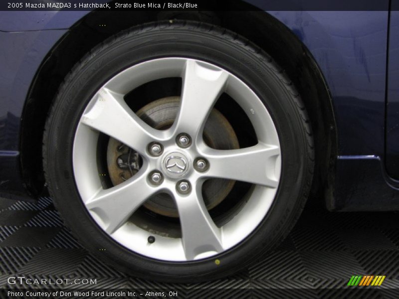 Strato Blue Mica / Black/Blue 2005 Mazda MAZDA3 s Hatchback