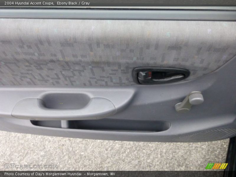 Ebony Black / Gray 2004 Hyundai Accent Coupe