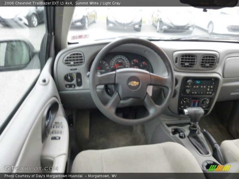 Summit White / Light Gray 2006 Chevrolet TrailBlazer EXT LS 4x4