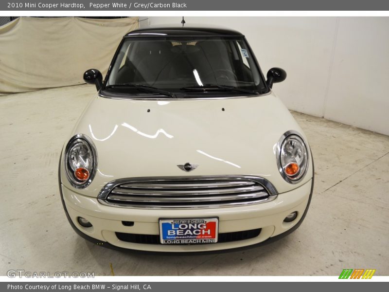 Pepper White / Grey/Carbon Black 2010 Mini Cooper Hardtop