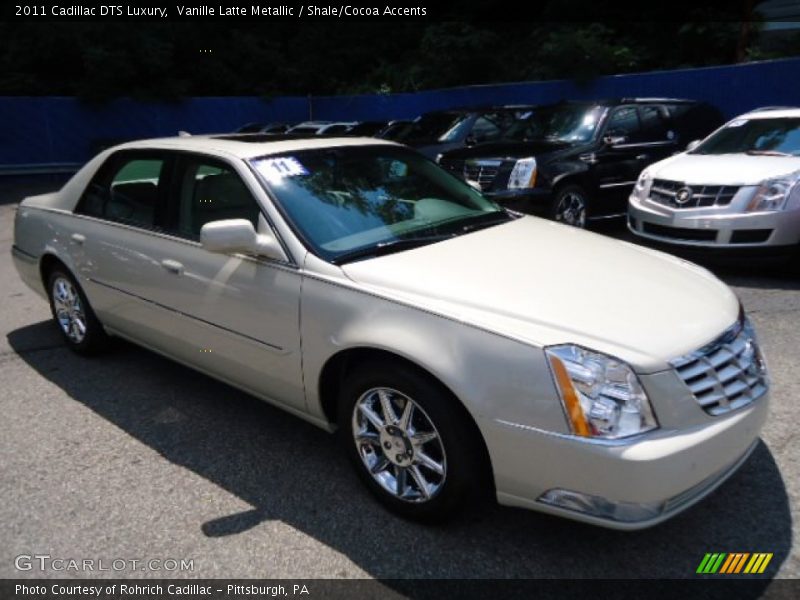 Vanille Latte Metallic / Shale/Cocoa Accents 2011 Cadillac DTS Luxury