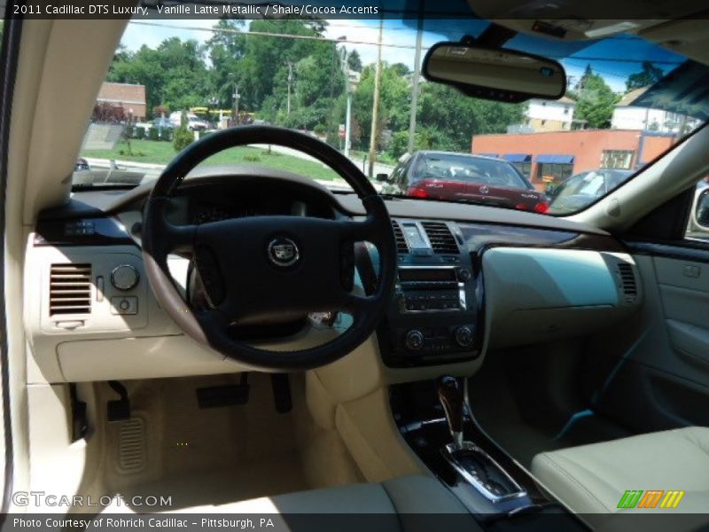 Vanille Latte Metallic / Shale/Cocoa Accents 2011 Cadillac DTS Luxury