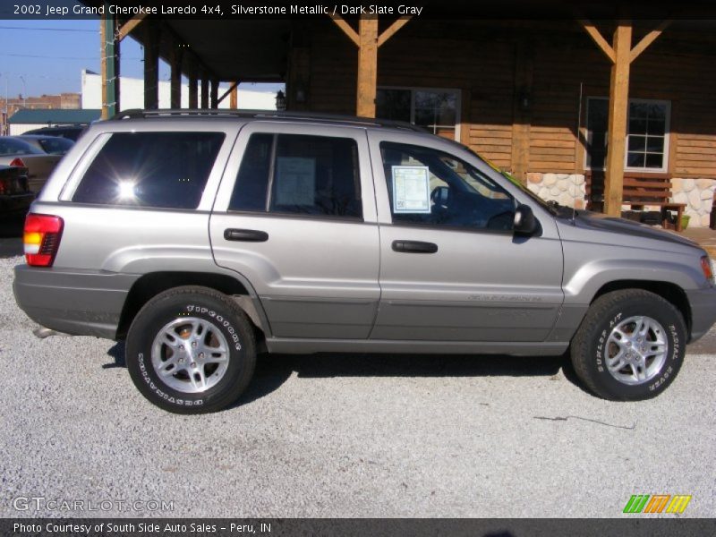 Silverstone Metallic / Dark Slate Gray 2002 Jeep Grand Cherokee Laredo 4x4