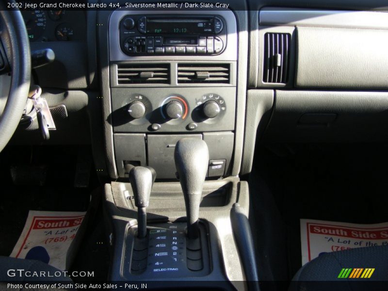 Silverstone Metallic / Dark Slate Gray 2002 Jeep Grand Cherokee Laredo 4x4