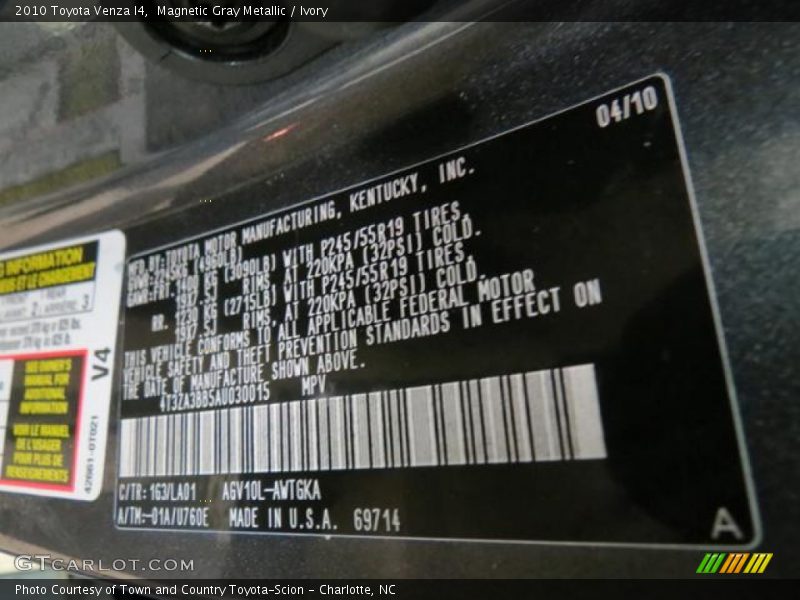 Magnetic Gray Metallic / Ivory 2010 Toyota Venza I4