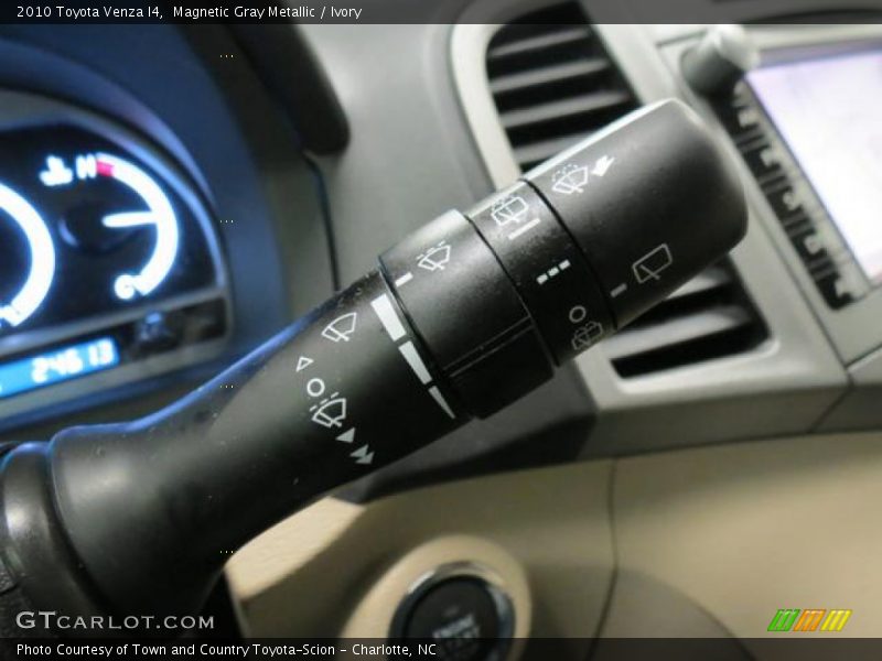 Magnetic Gray Metallic / Ivory 2010 Toyota Venza I4