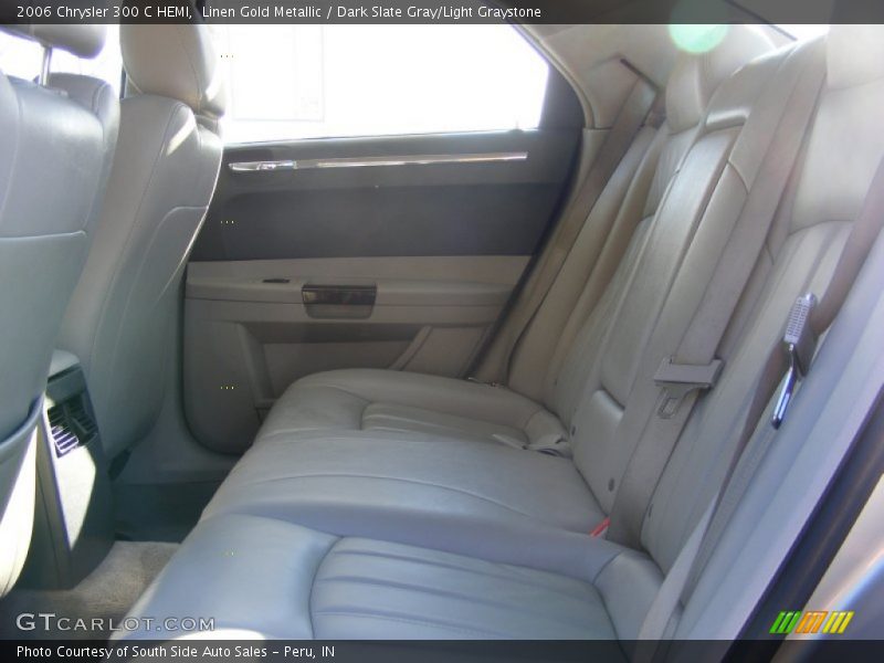 Linen Gold Metallic / Dark Slate Gray/Light Graystone 2006 Chrysler 300 C HEMI
