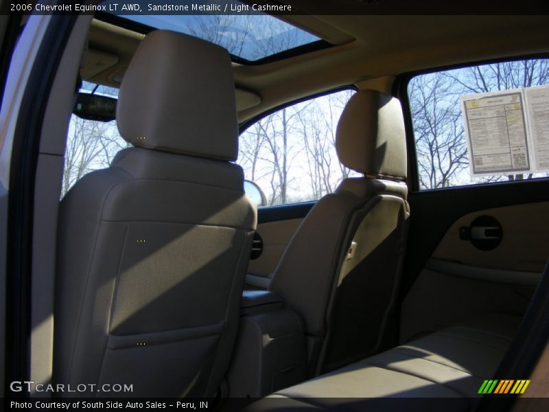 Sandstone Metallic / Light Cashmere 2006 Chevrolet Equinox LT AWD