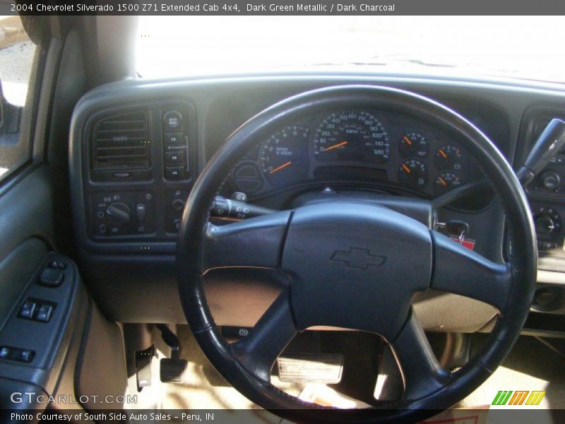 Dark Green Metallic / Dark Charcoal 2004 Chevrolet Silverado 1500 Z71 Extended Cab 4x4