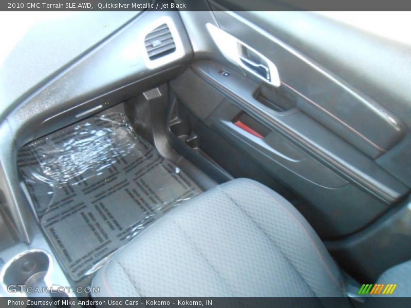 Quicksilver Metallic / Jet Black 2010 GMC Terrain SLE AWD