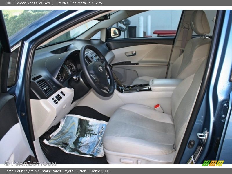  2009 Venza V6 AWD Gray Interior