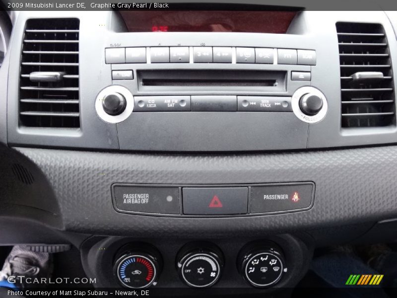 Graphite Gray Pearl / Black 2009 Mitsubishi Lancer DE