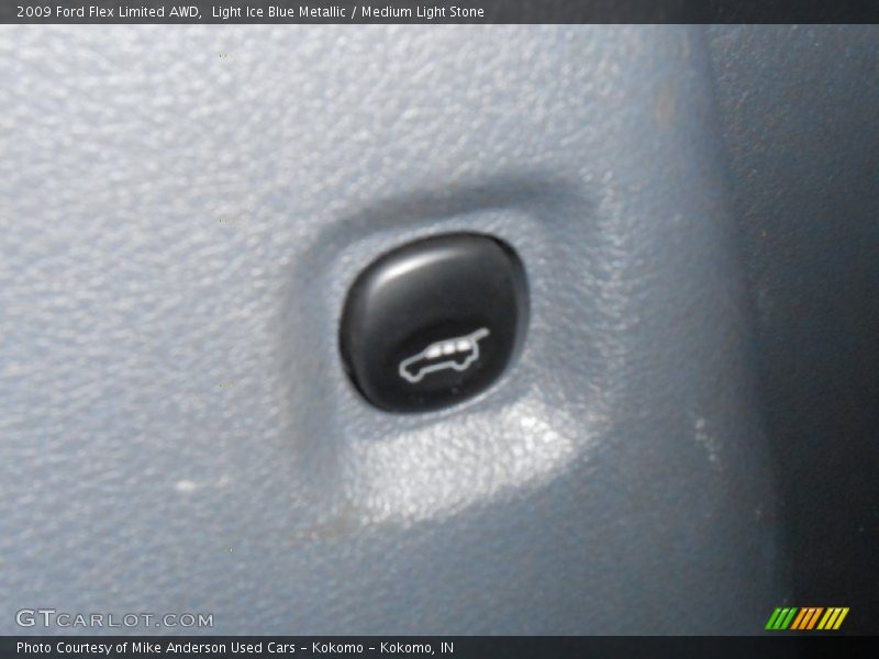 Light Ice Blue Metallic / Medium Light Stone 2009 Ford Flex Limited AWD
