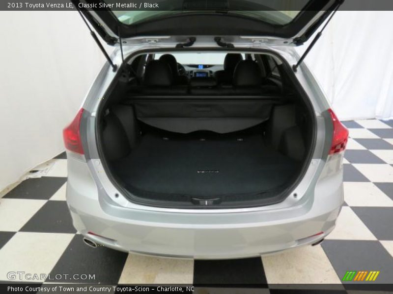 Classic Silver Metallic / Black 2013 Toyota Venza LE