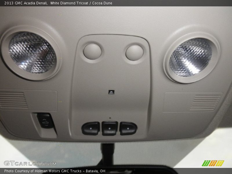 White Diamond Tricoat / Cocoa Dune 2013 GMC Acadia Denali