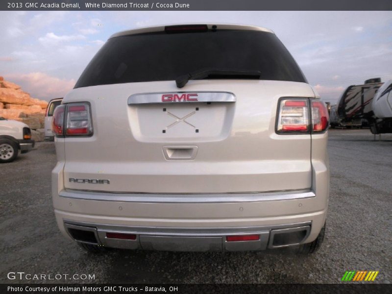 White Diamond Tricoat / Cocoa Dune 2013 GMC Acadia Denali