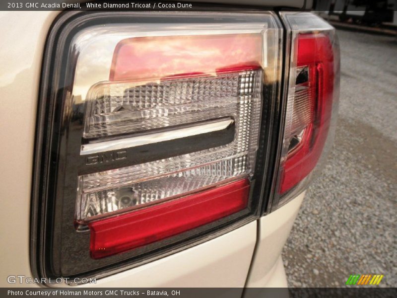 White Diamond Tricoat / Cocoa Dune 2013 GMC Acadia Denali