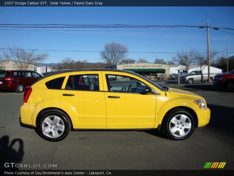  2007 Caliber SXT Solar Yellow