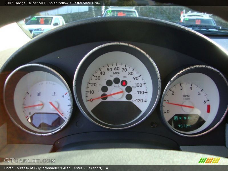  2007 Caliber SXT SXT Gauges