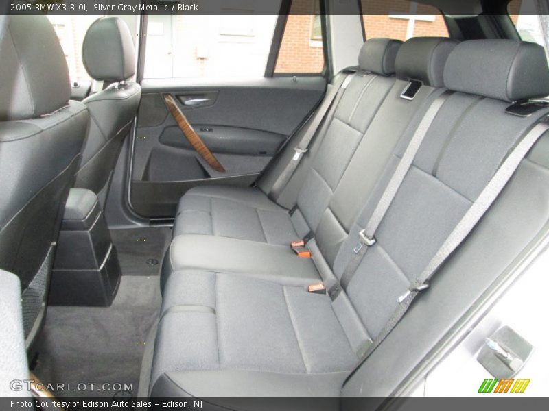 Rear Seat of 2005 X3 3.0i