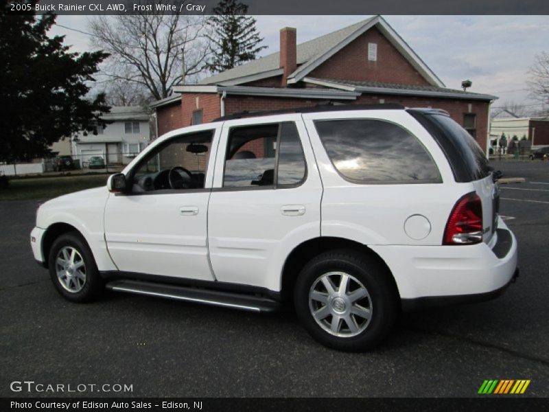 Frost White / Gray 2005 Buick Rainier CXL AWD