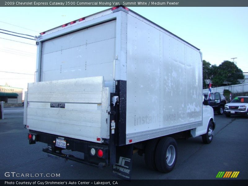 Summit White / Medium Pewter 2009 Chevrolet Express Cutaway 3500 Commercial Moving Van