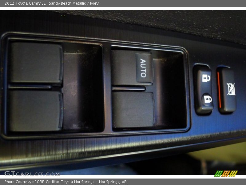 Sandy Beach Metallic / Ivory 2012 Toyota Camry LE