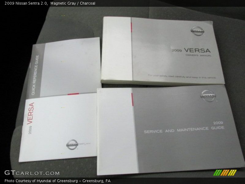 Magnetic Gray / Charcoal 2009 Nissan Sentra 2.0
