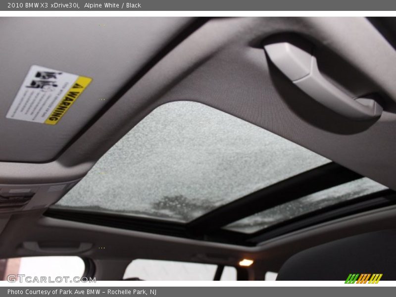 Alpine White / Black 2010 BMW X3 xDrive30i