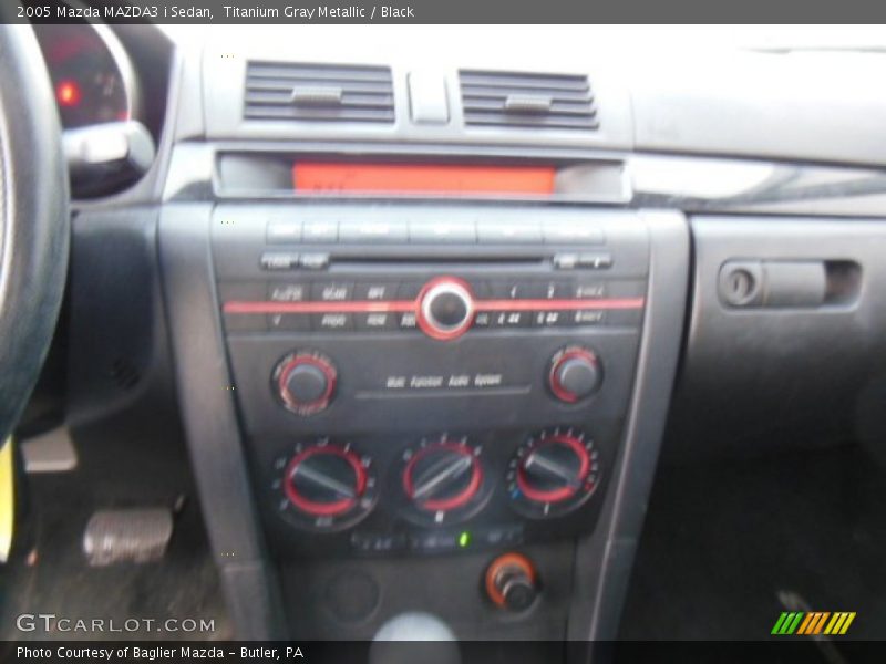 Titanium Gray Metallic / Black 2005 Mazda MAZDA3 i Sedan