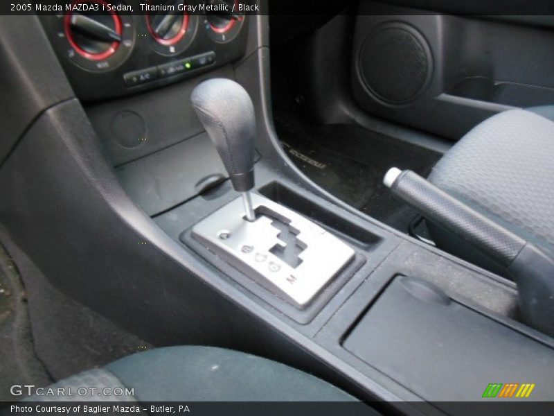 Titanium Gray Metallic / Black 2005 Mazda MAZDA3 i Sedan