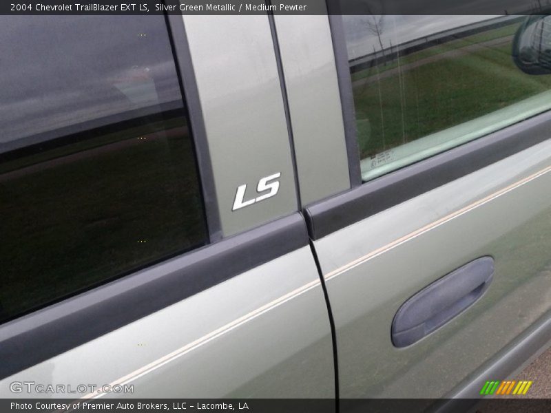 Silver Green Metallic / Medium Pewter 2004 Chevrolet TrailBlazer EXT LS