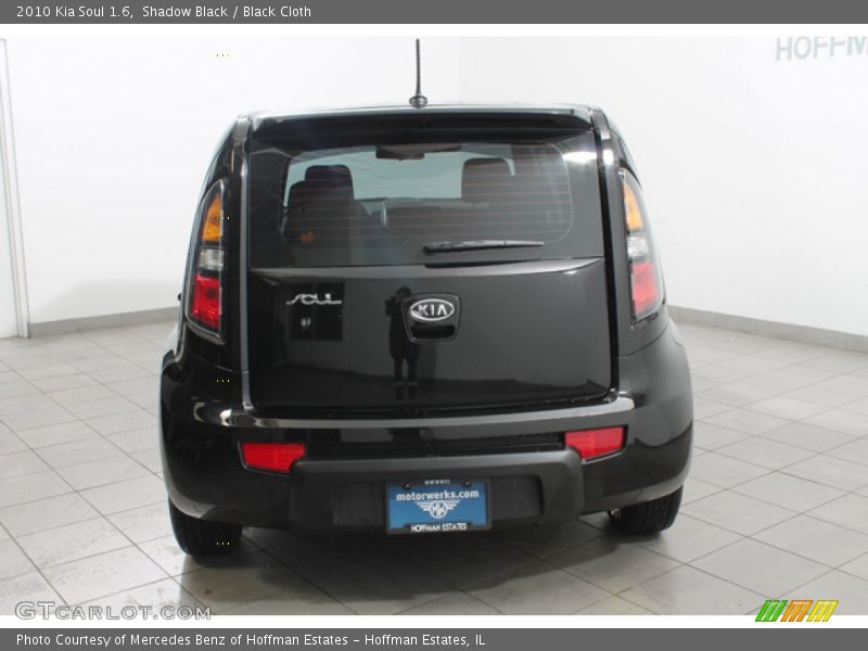 Shadow Black / Black Cloth 2010 Kia Soul 1.6