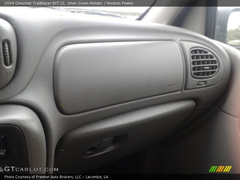 Silver Green Metallic / Medium Pewter 2004 Chevrolet TrailBlazer EXT LS