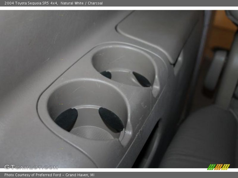 Natural White / Charcoal 2004 Toyota Sequoia SR5 4x4