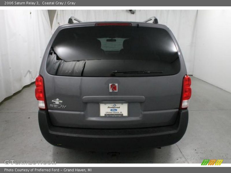 Coastal Gray / Gray 2006 Saturn Relay 3