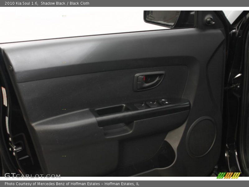 Shadow Black / Black Cloth 2010 Kia Soul 1.6