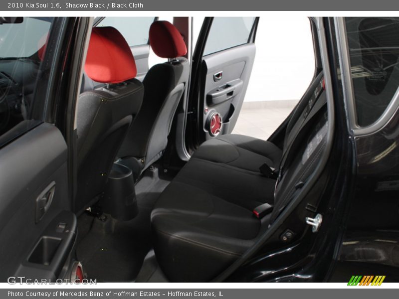 Shadow Black / Black Cloth 2010 Kia Soul 1.6