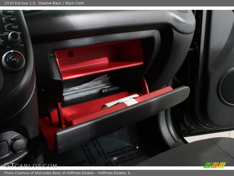 Shadow Black / Black Cloth 2010 Kia Soul 1.6