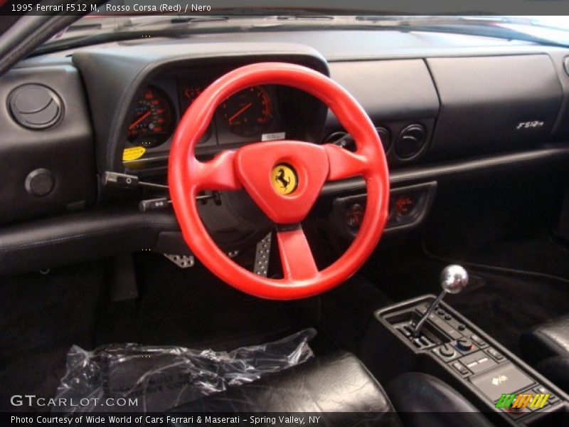 Dashboard of 1995 F512 M 