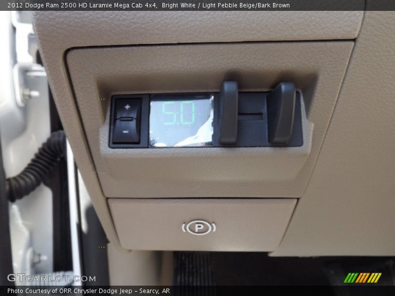 Bright White / Light Pebble Beige/Bark Brown 2012 Dodge Ram 2500 HD Laramie Mega Cab 4x4