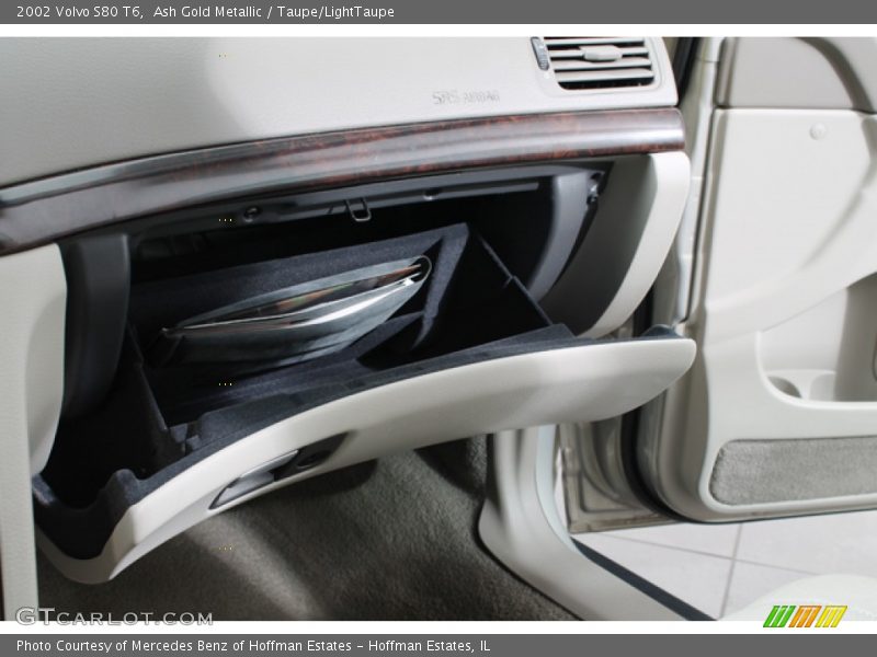 Ash Gold Metallic / Taupe/LightTaupe 2002 Volvo S80 T6