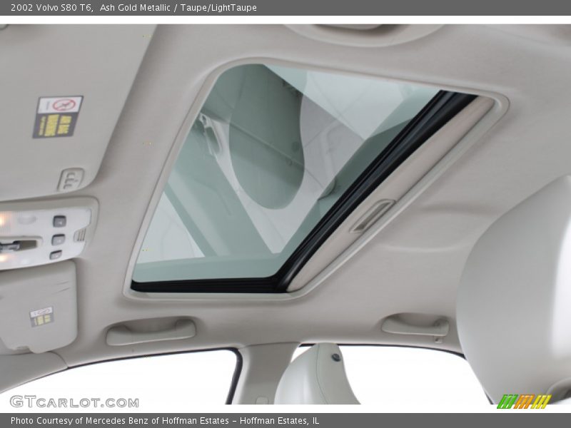 Ash Gold Metallic / Taupe/LightTaupe 2002 Volvo S80 T6