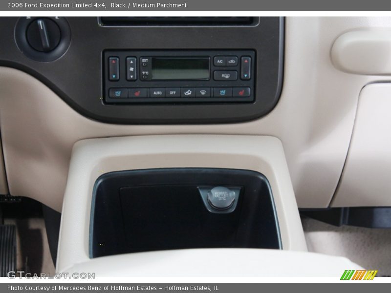 Black / Medium Parchment 2006 Ford Expedition Limited 4x4