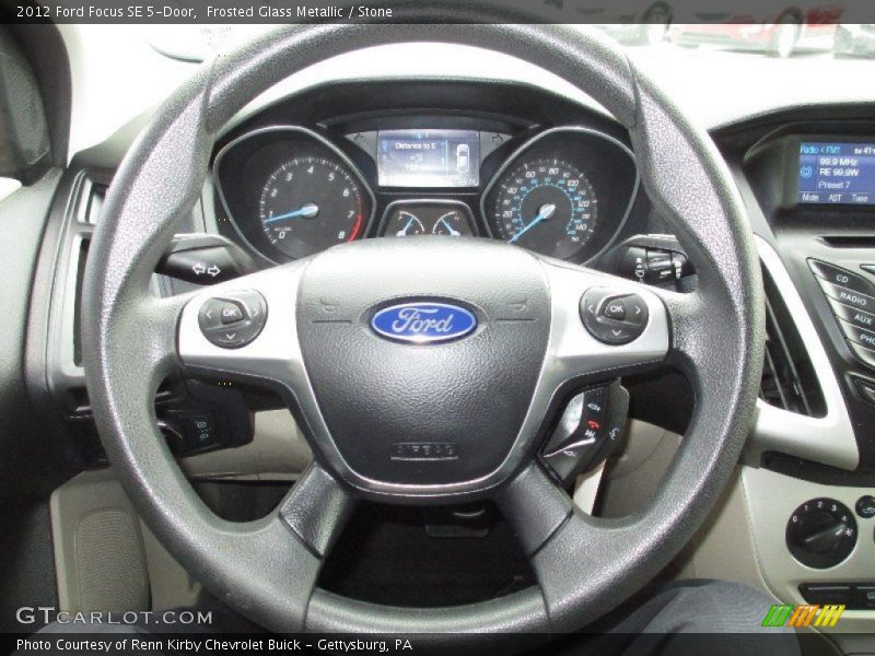  2012 Focus SE 5-Door Steering Wheel