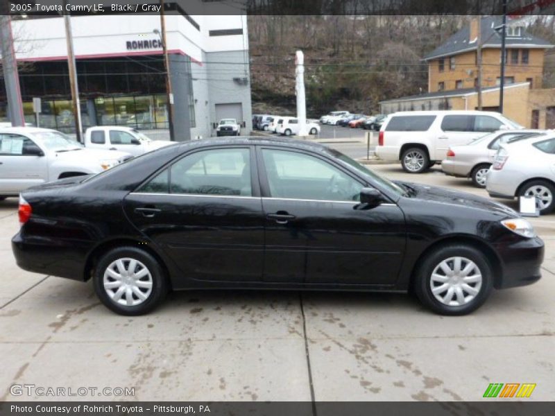 Black / Gray 2005 Toyota Camry LE